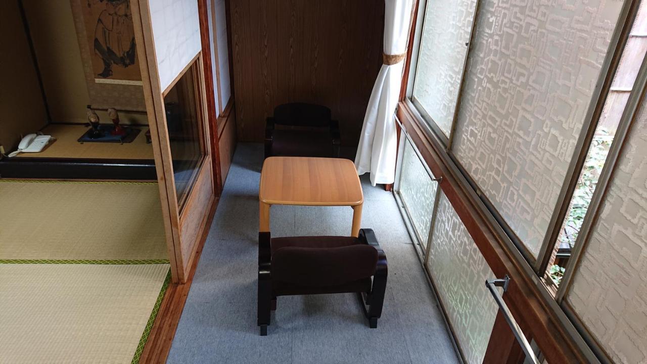 わじまや旅館 *